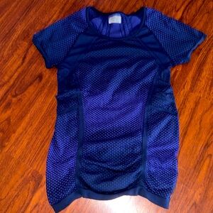 Athleta blue stretch top size medium